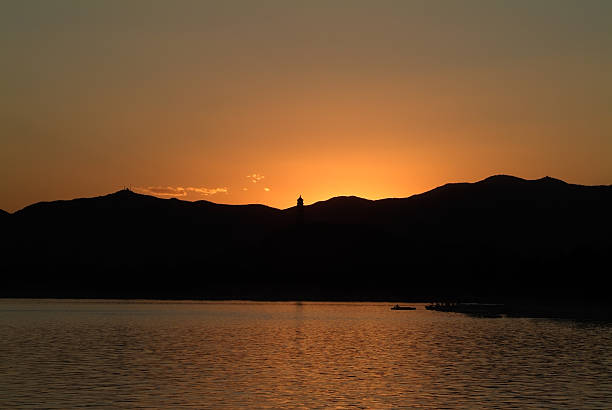 Zachód słońca w Lake – zdjęcie