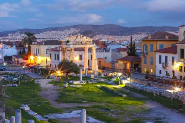 istock Night Roman Agora in Athens, Greece 925291274