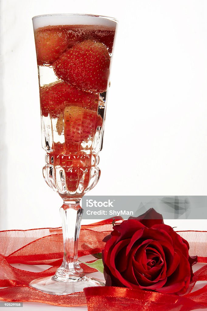 Champagner und Erdbeeren - Lizenzfrei Alkoholisches Getränk Stock-Foto
