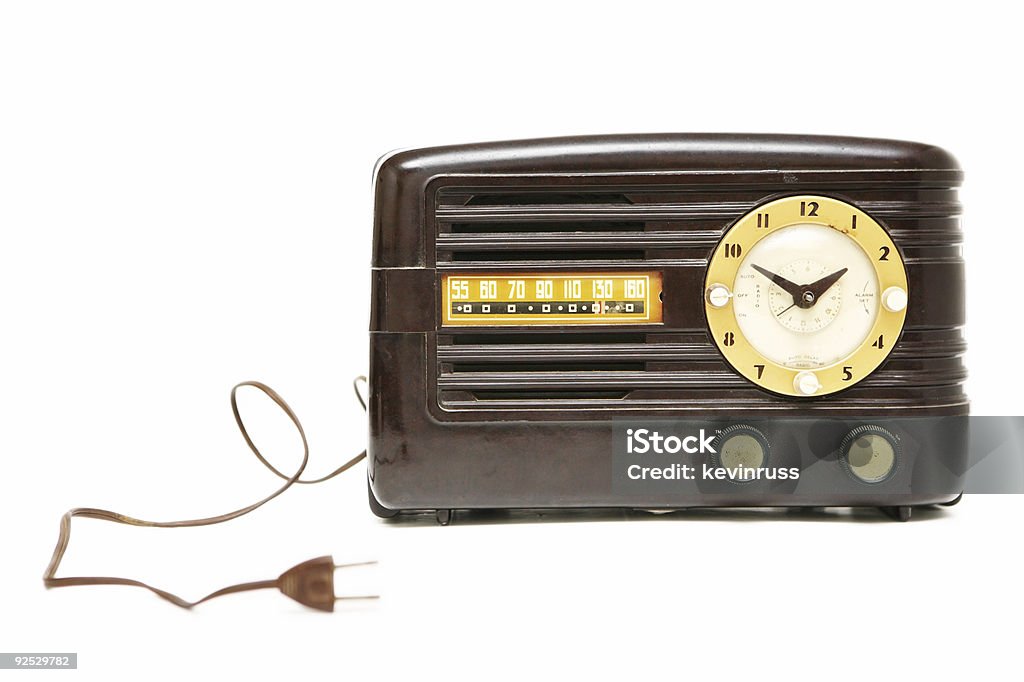 Vintage marrom e rádio-relógio - Foto de stock de 1950-1959 royalty-free