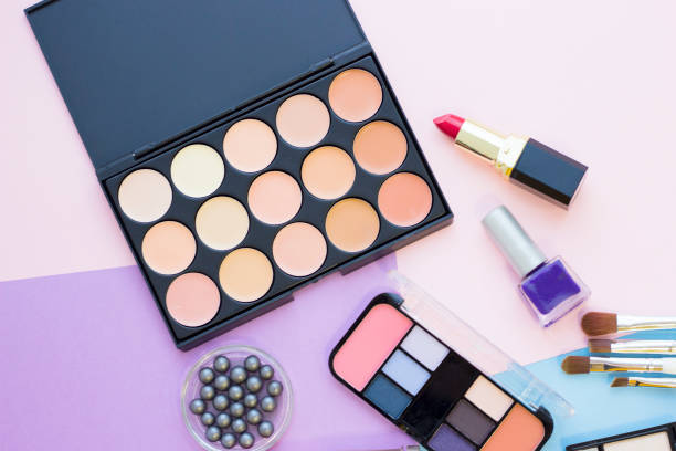 istock Cosmetic products on pastel colors background 925298978