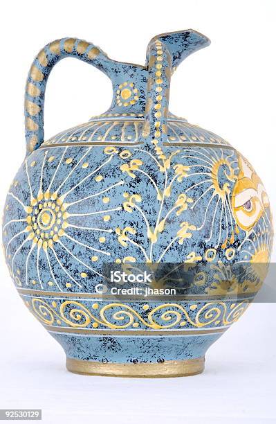 Vase Aus Kreta Vorderseite Stockfoto und mehr Bilder von Antiker Gegenstand - Antiker Gegenstand, Biegung, Blau