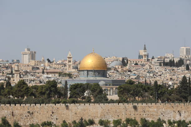 istock Jerusalem old city panoramic aerial view 925316766