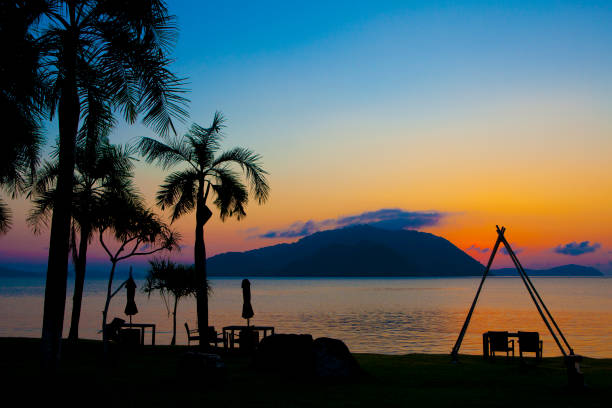 istock Sunrise Friendship Beach Thailand 925319046