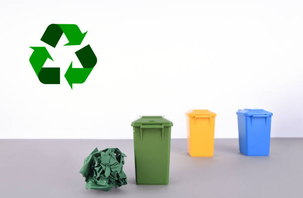 istock Colorful recycle bins on white background 925341192