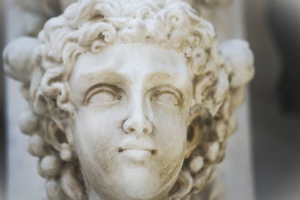 istock Statues in Firenze, details 925362372