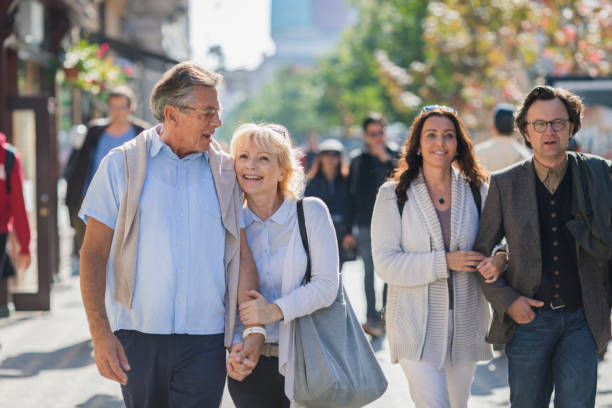 istock Senior couple in the city 925367262