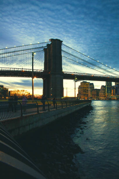 istock Brooklyn Bridge New York City Skyline 925397398