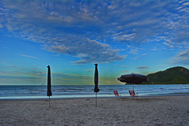 istock Beach landscapes Sun and sea 925403544