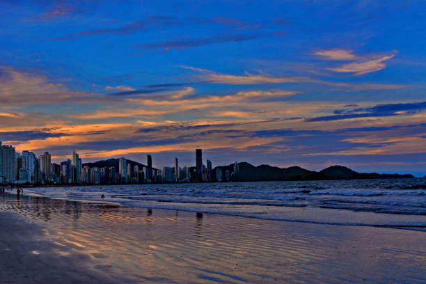 istock Beach landscapes Sun and sea 925407322