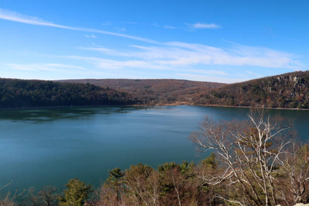 istock Beautiful autumn landscape with lake. 925414312