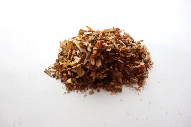 istock Dried smoking tobacco 925436774
