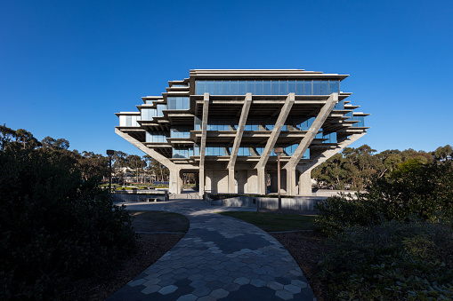 The Geisel library of UCSD and snake path, La Jolla, California, 2/25/2018