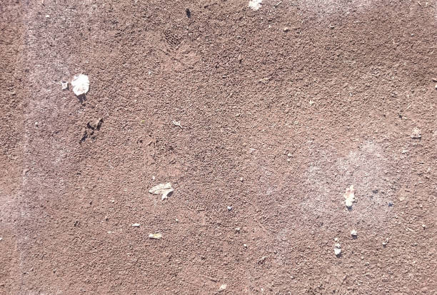 istock Concrete floor of a garagendache 925475982