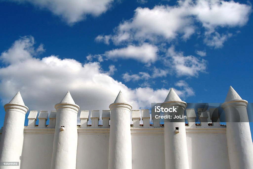 Castello bianco - Foto stock royalty-free di Ambientazione esterna