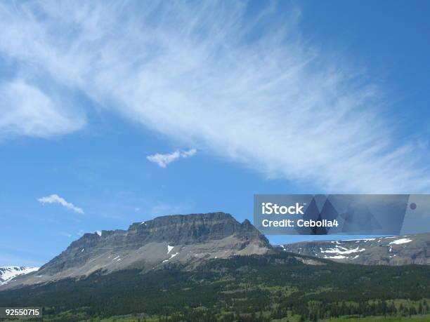 Photo libre de droit de Superbe Vue Sur La Ville De Lalberta banque d'images et plus d'images libres de droit de Alberta - Alberta, Beauté de la nature, Bleu