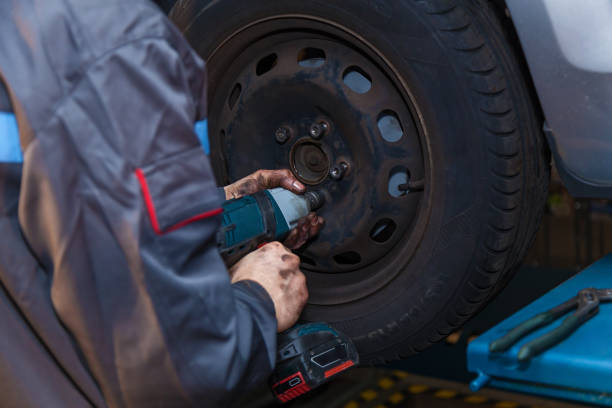 istock Tire repairer concept Car care 925511434