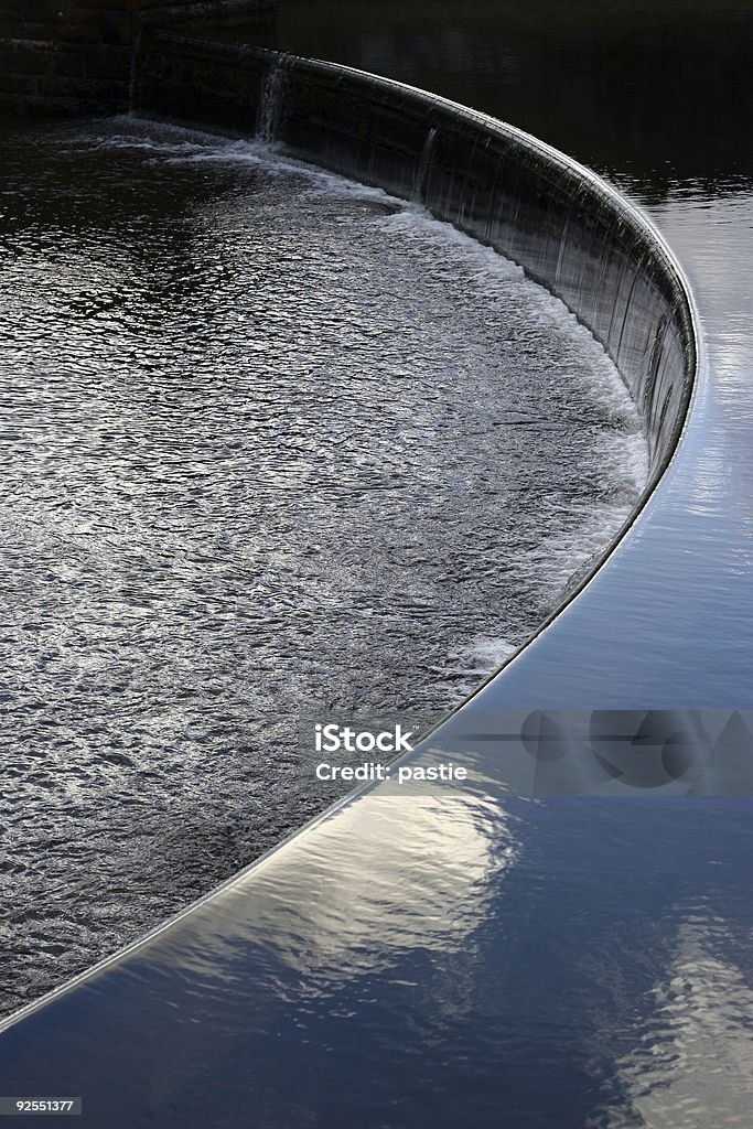 Weir - Foto de stock de Agua libre de derechos