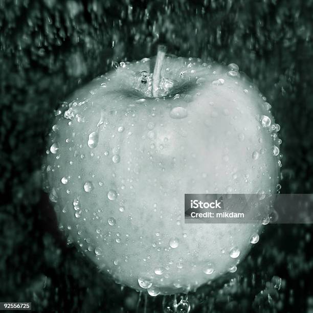 Jabłko - zdjęcia stockowe i więcej obrazów Bez ludzi - Bez ludzi, Fotografika, Jabłko