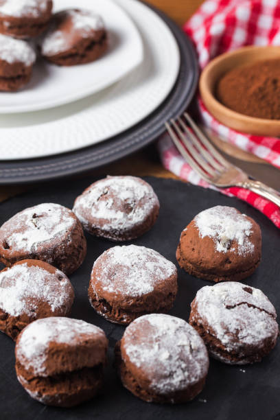 istock Scone chocolate chip with crumb on wood table 925574394