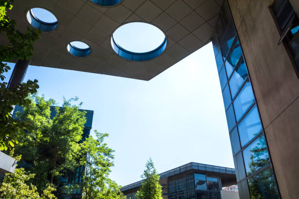 istock exterior of a modern small office building 925680964
