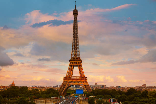 istock Eiffel Tower in Paris under blue sky France 925685962