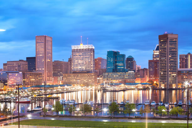 istock Downtown city skyline and Inner Harbor in Baltimore 925689954