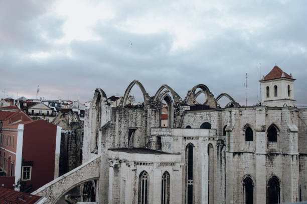 istock Carmo Convent in Lisbon, Portugal 925693174
