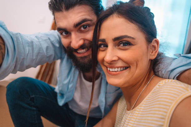 istock Happy couple moving house 925717188