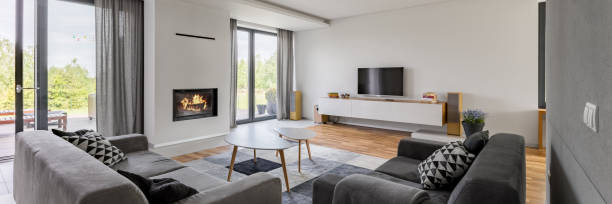istock Luxurious living room with fireplace 925732552