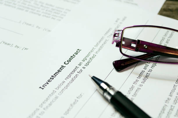 istock Signing of the contract. Documents on the desktop 925749946