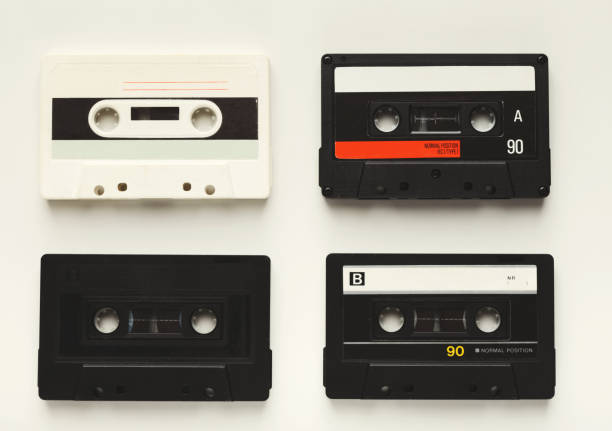 istock Vintage audio cassettes isolated on white background 925766422