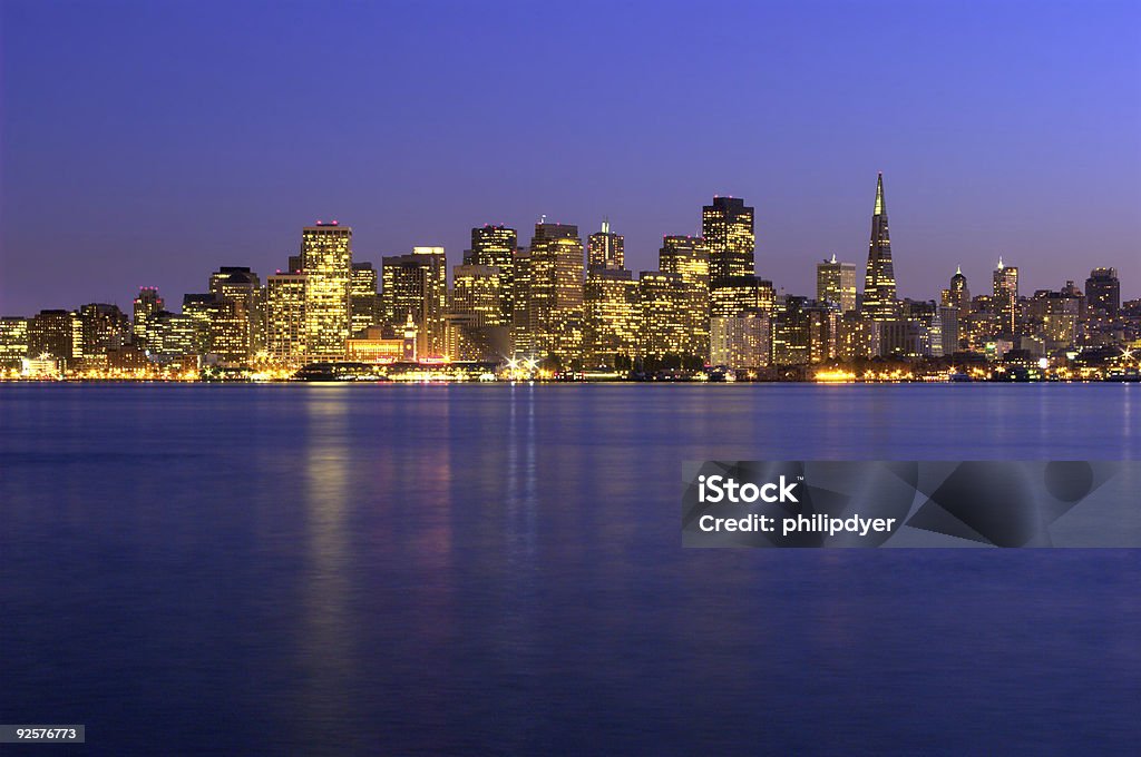 Сан-Франциско горизонта на закате - Стоковые фото Без людей роялти-фри
