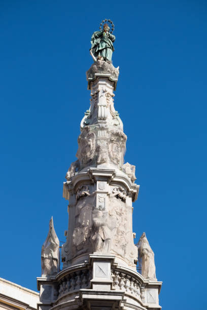 istock Obelisk in Naples, Italy 925840128
