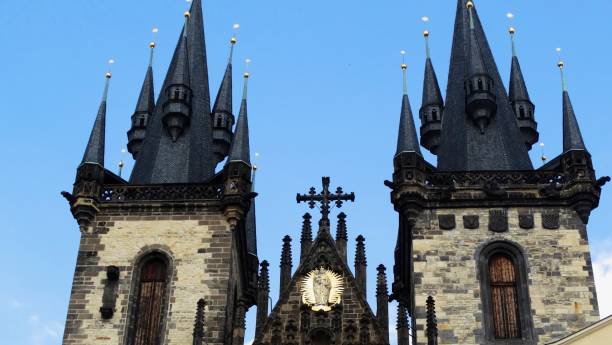 istock Teyn Church in Prague 925860000