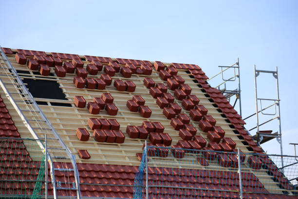 istock Roof is prepared for tiling 925898806
