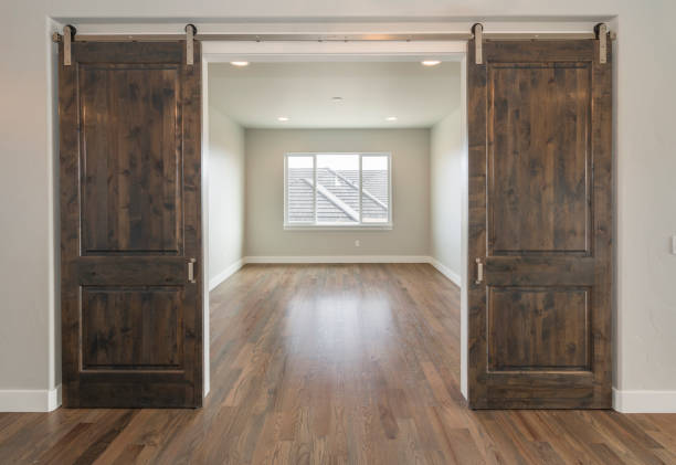 istock Beautiful Farm House Double Barn Doors 925906144