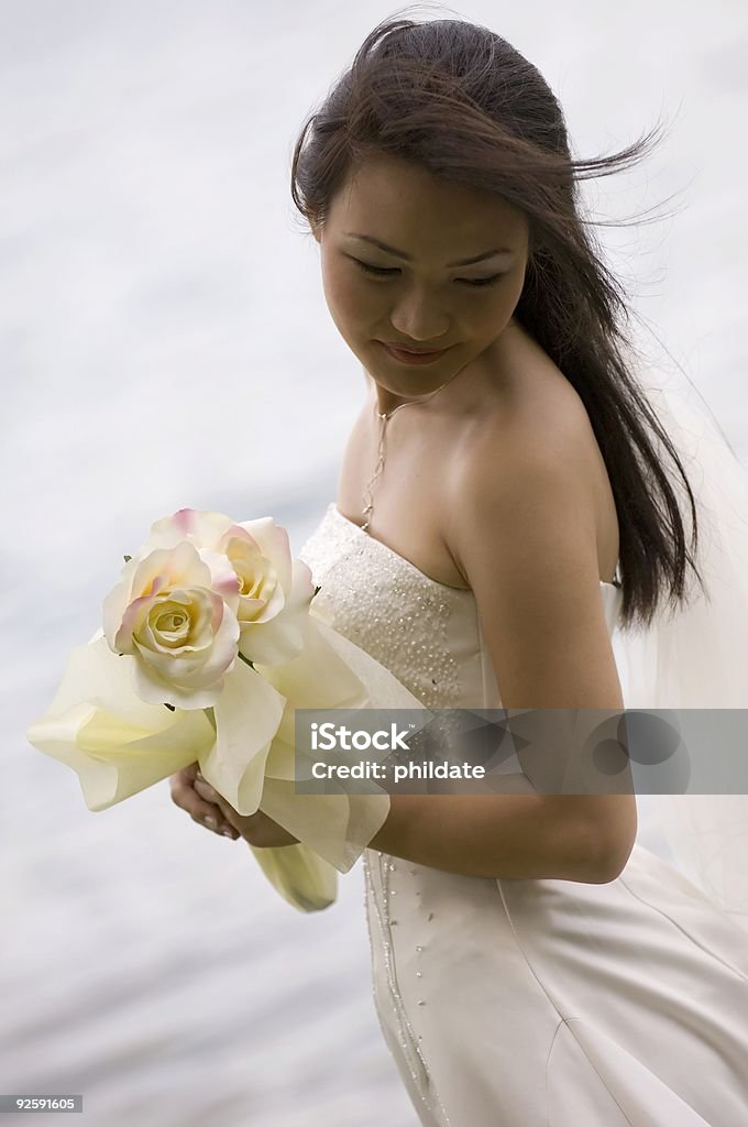 Asian sposa 18 - Foto stock royalty-free di Acqua