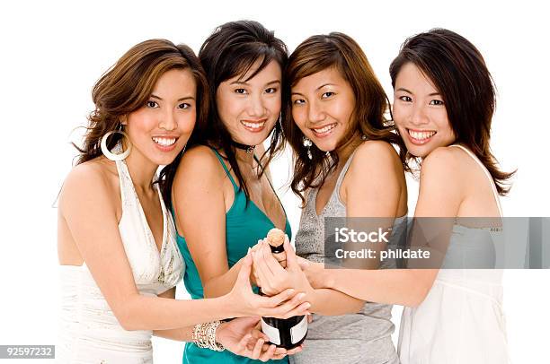 Party Girls Foto de stock y más banco de imágenes de Adulto - Adulto, Adulto joven, Amistad
