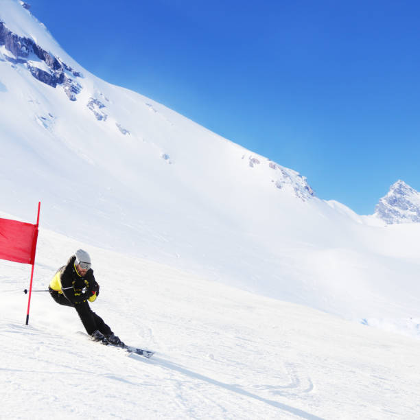 istock Giant Slalom ski racer 926005226