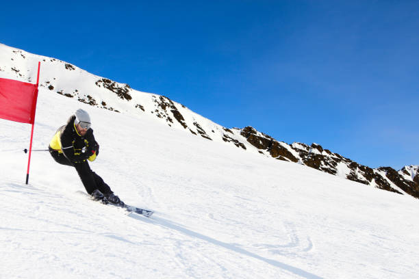 istock Giant Slalom ski racer 926005250