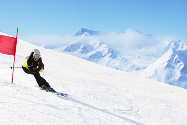 istock Giant Slalom ski racer 926007022