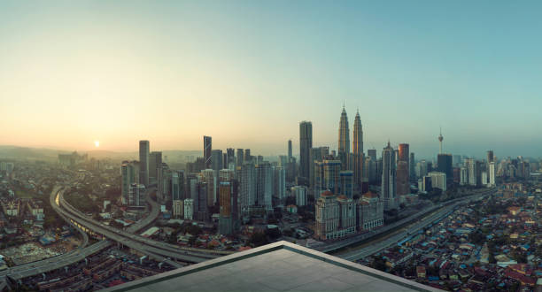 istock Open space balcony with Kuala Lumpur cityscape 926062442