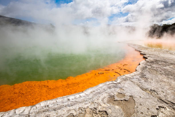 istock Wai-O-Tapu Geological feature 926108456