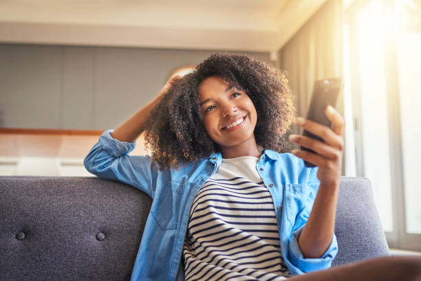istock Time to see whats going on social media 926197236