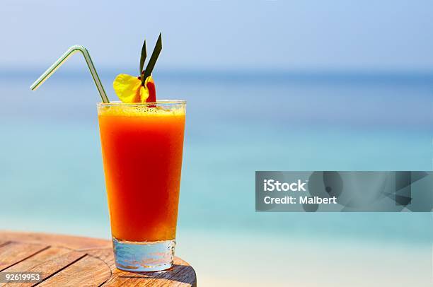 Cocktail Di Frutta - Fotografie stock e altre immagini di Acqua - Acqua, Acqua potabile, Alimentazione sana
