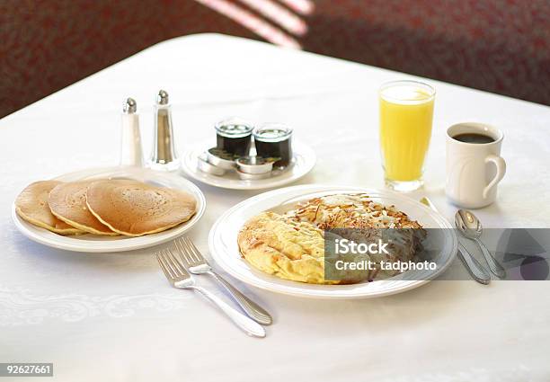 Definição De Pequenoalmoço - Fotografias de stock e mais imagens de Café - Bebida - Café - Bebida, Fotografia - Imagem, Horizontal