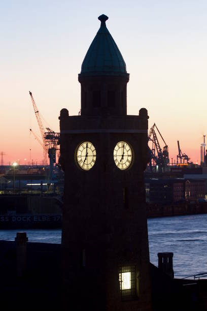 istock Clock Tover at Hamburg's Harbor 926292904