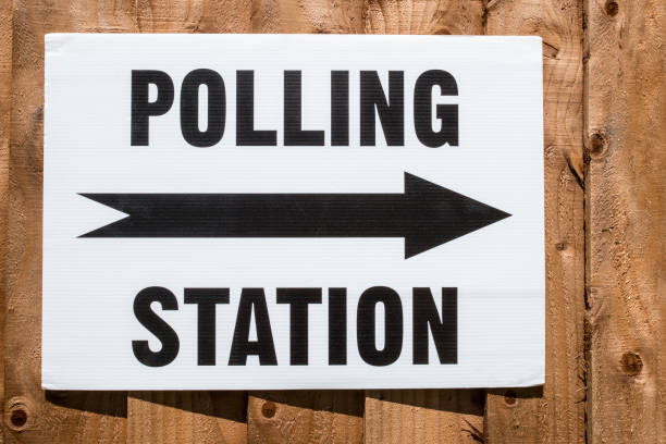 polling station - - registered sign stock-fotos und bilder