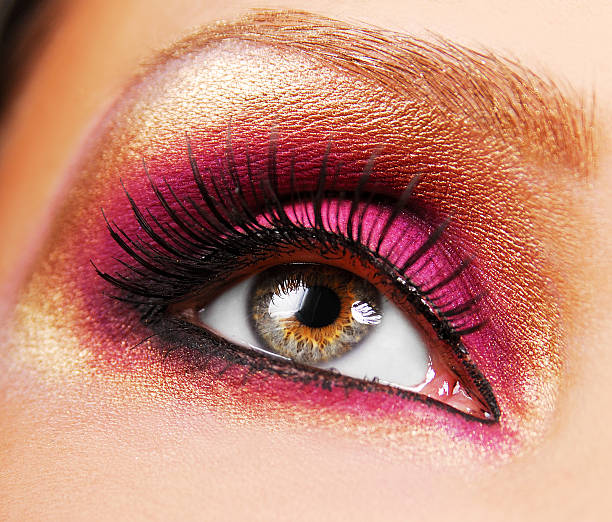 istock Beauty golden make-up 92636203